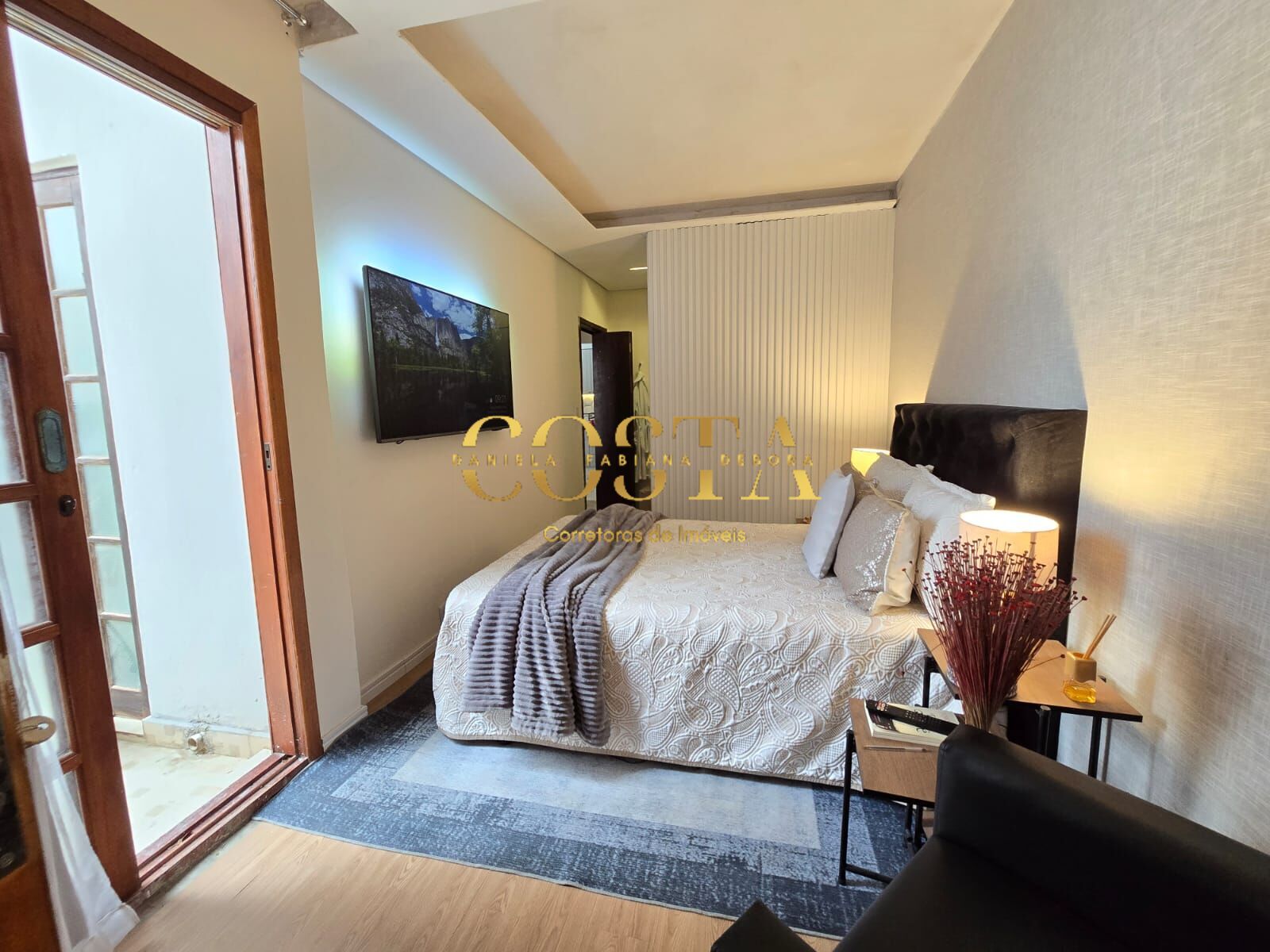 Casa, 2 quartos, 192 m² - Foto 1