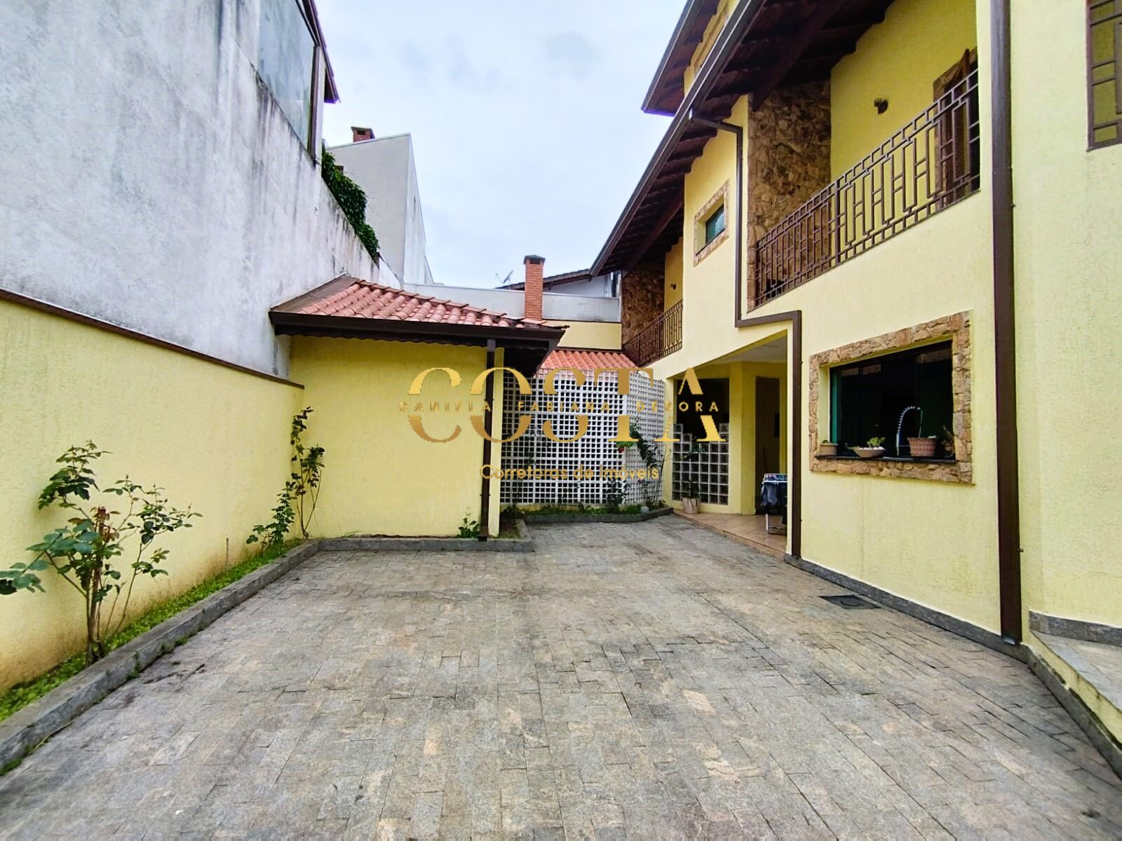 Casa de Condomínio à venda com 4 quartos, 546m² - Foto 2