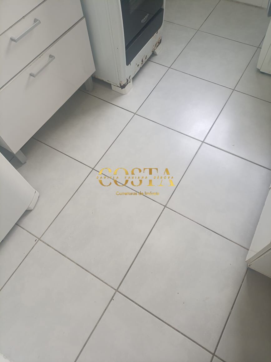 Apartamento à venda com 2 quartos, 42m² - Foto 8