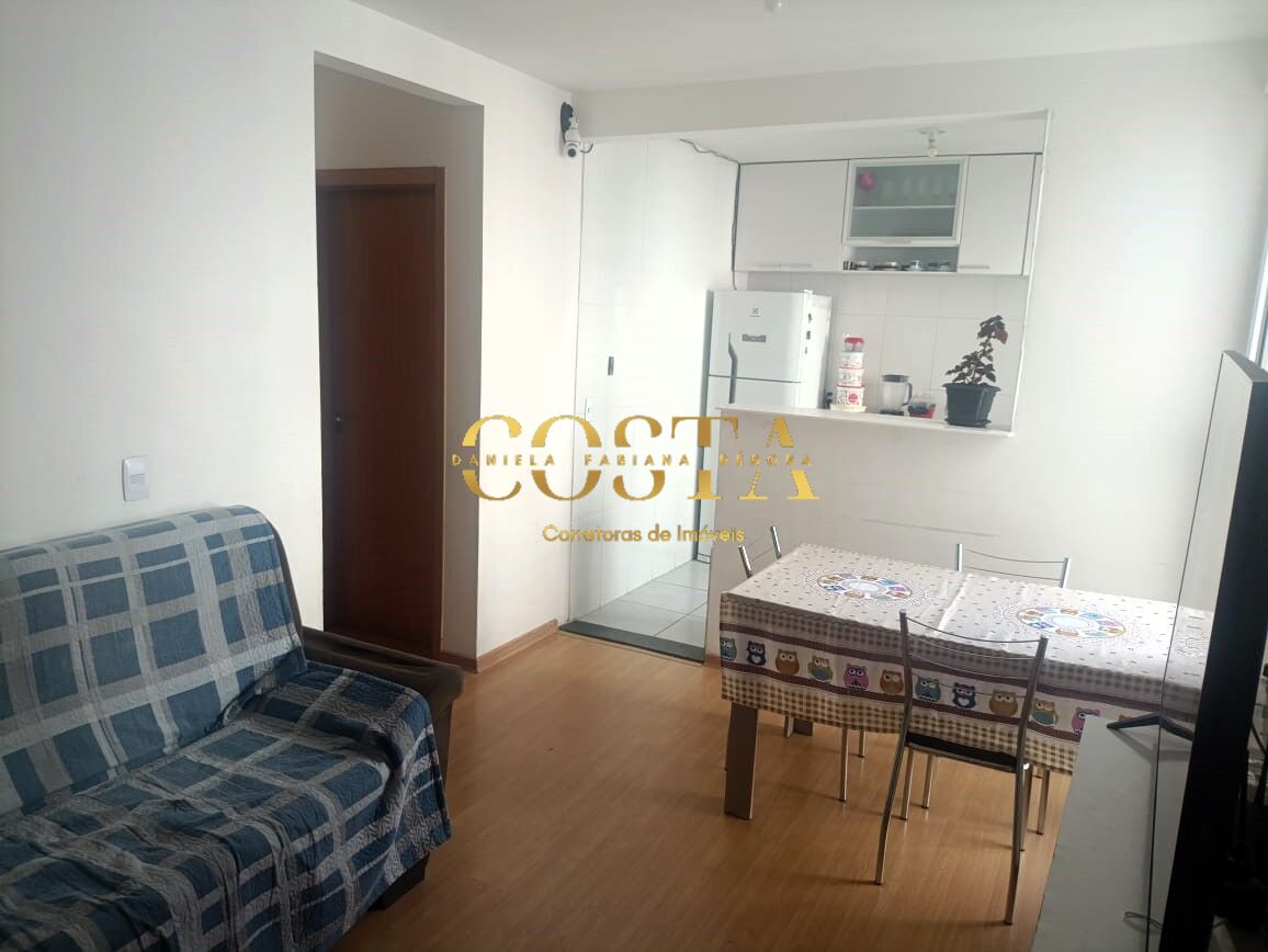Apartamento à venda com 2 quartos, 42m² - Foto 2