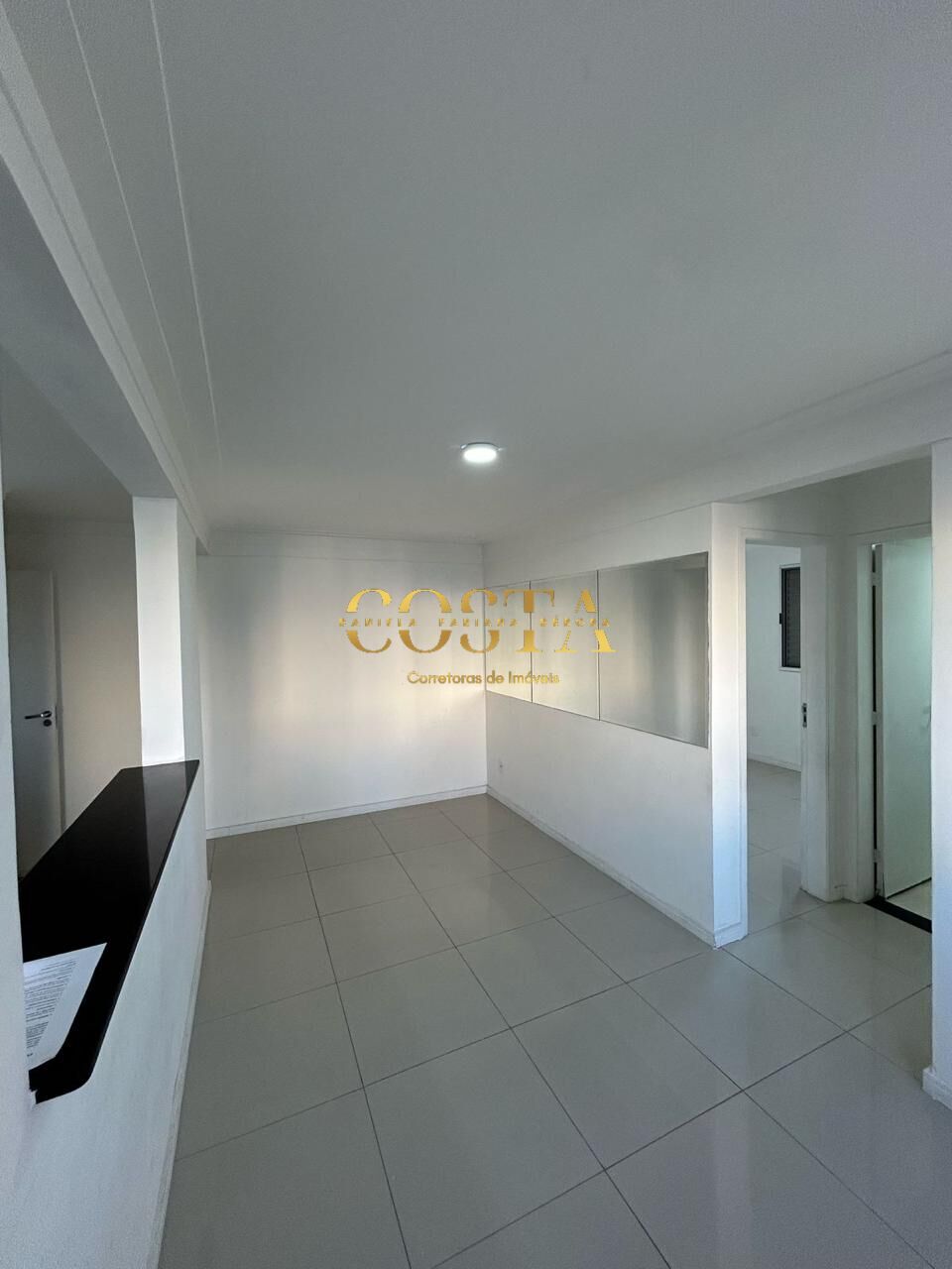 Apartamento à venda com 2 quartos, 52m² - Foto 5
