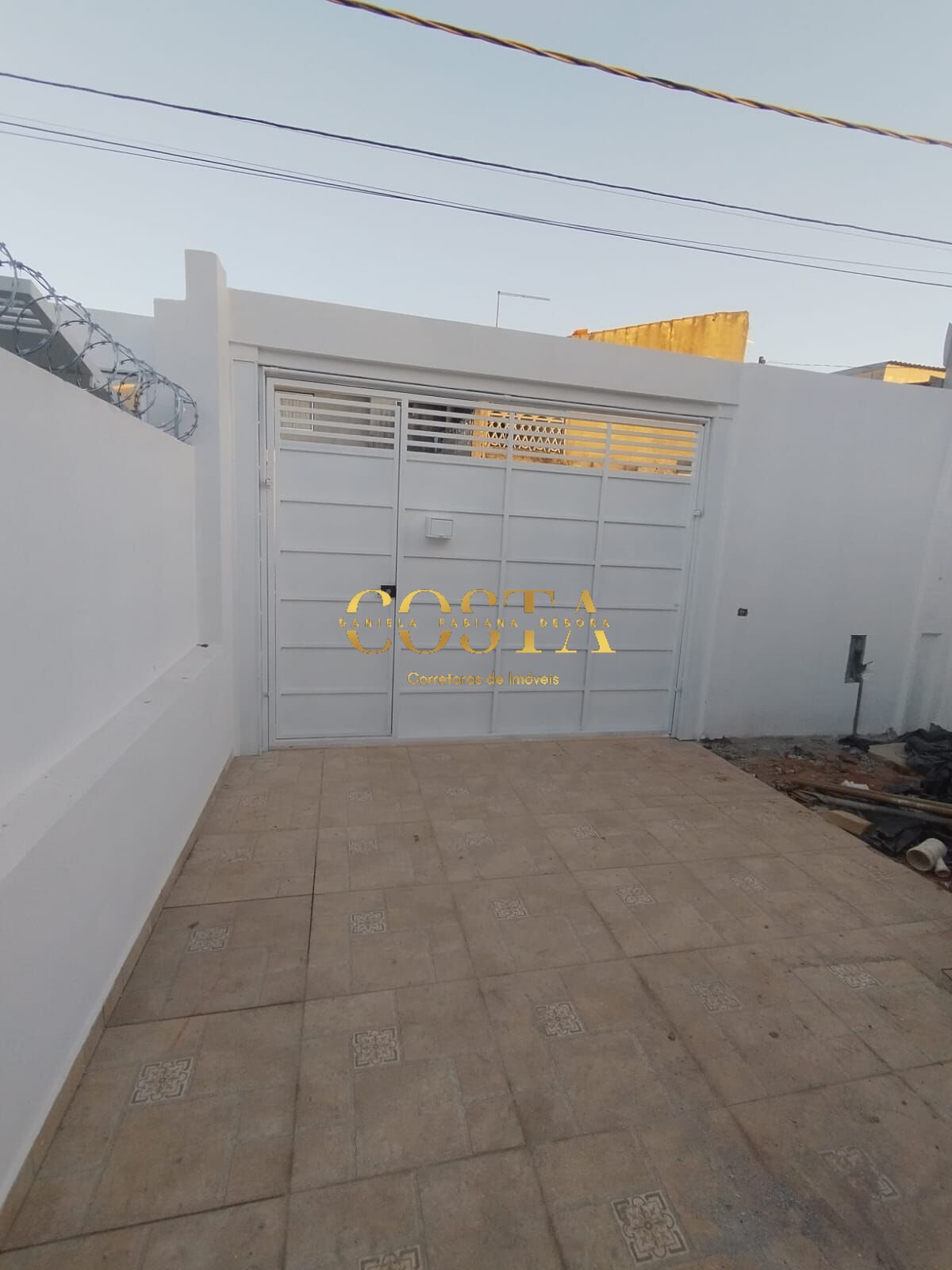 Casa à venda com 3 quartos, 75m² - Foto 14