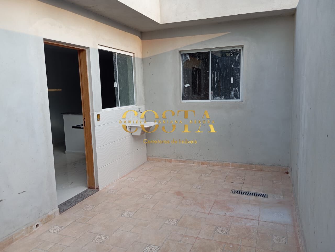 Casa à venda com 3 quartos, 75m² - Foto 13