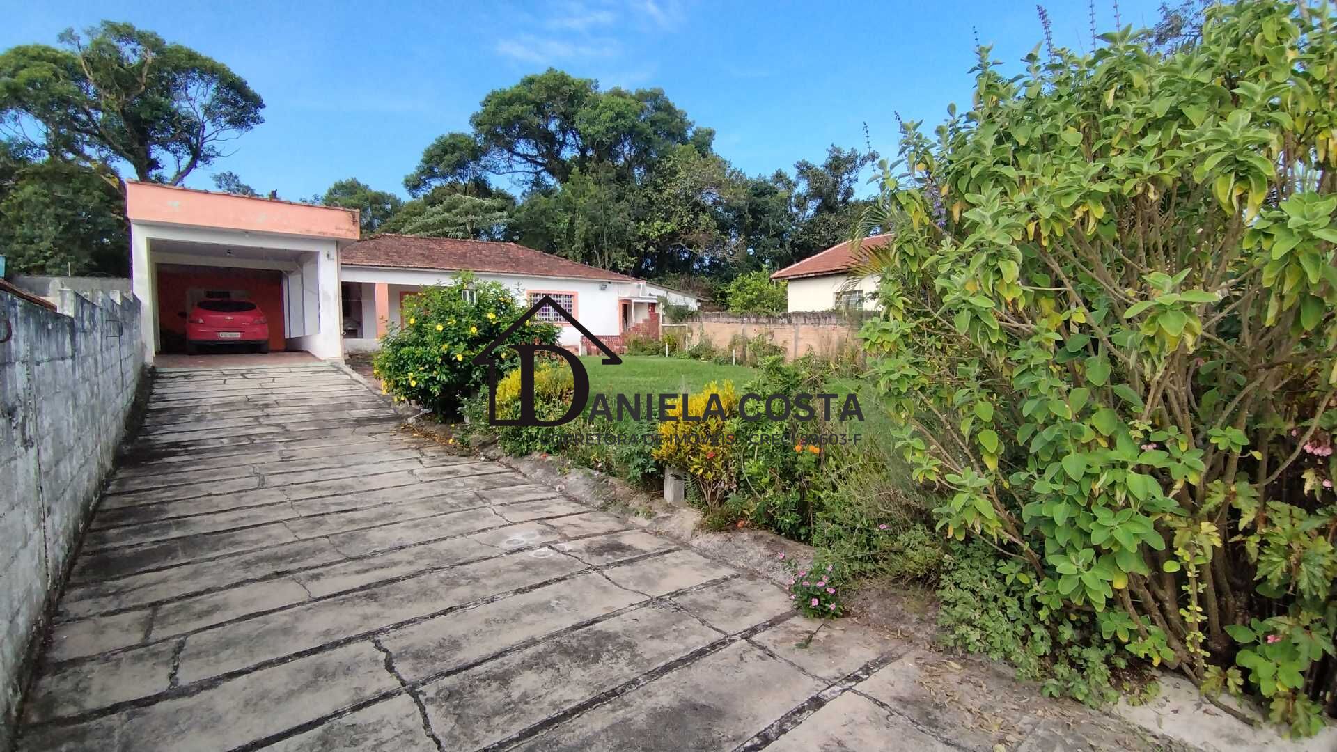 Fazenda à venda com 3 quartos, 900m² - Foto 1