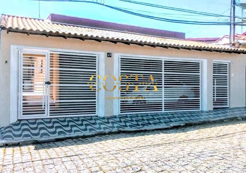 Casa à venda com 3 quartos, 147m² - Foto 1