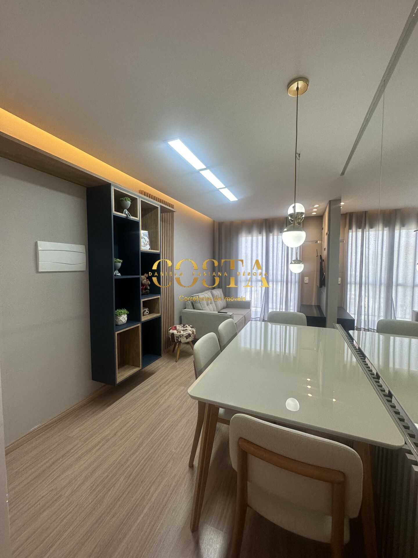 Apartamento à venda com 2 quartos, 55m² - Foto 2