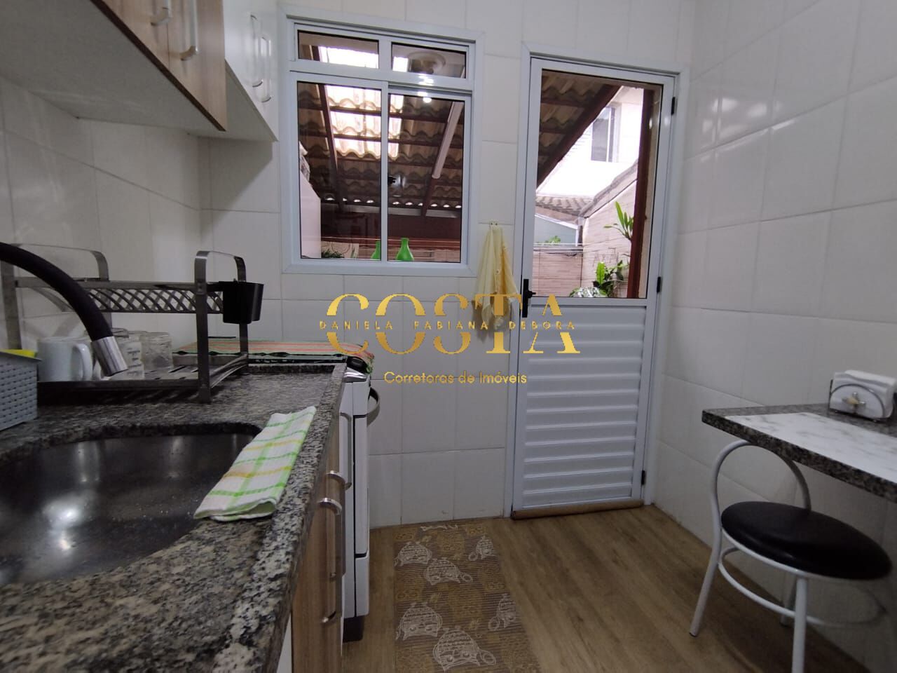 Sobrado à venda com 2 quartos, 60m² - Foto 13