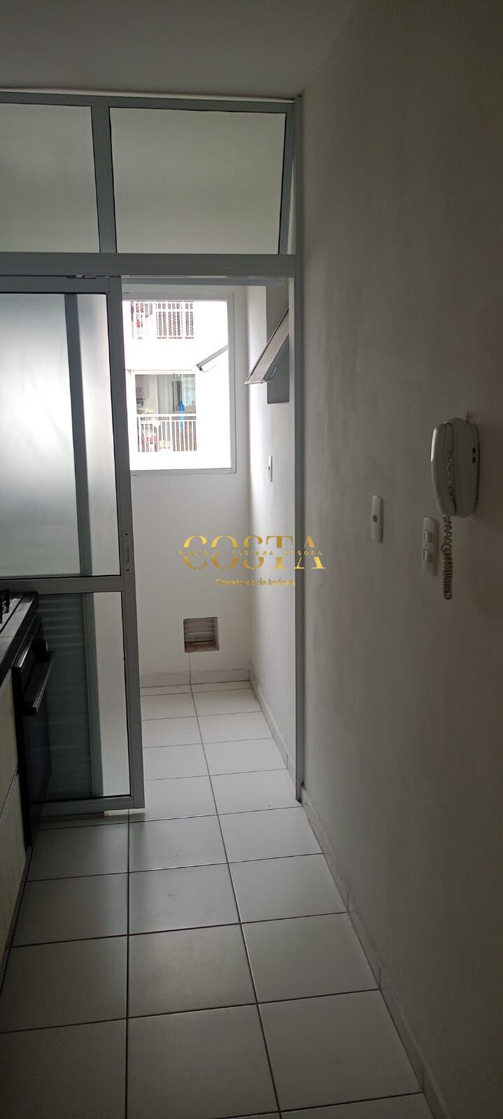 Apartamento à venda com 3 quartos, 66m² - Foto 4