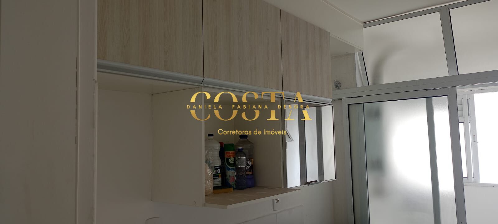 Apartamento à venda com 3 quartos, 66m² - Foto 3