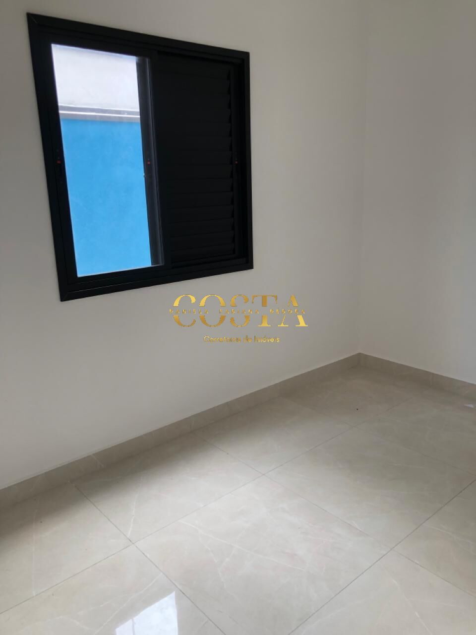 Casa à venda com 2 quartos, 62m² - Foto 14