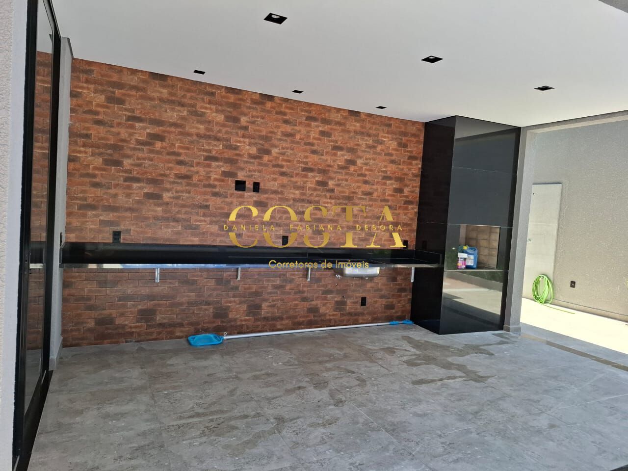 Sobrado à venda com 3 quartos, 215m² - Foto 25