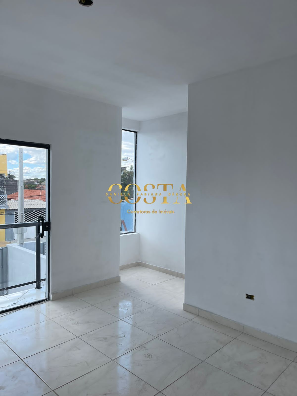 Casa à venda com 2 quartos, 92m² - Foto 14