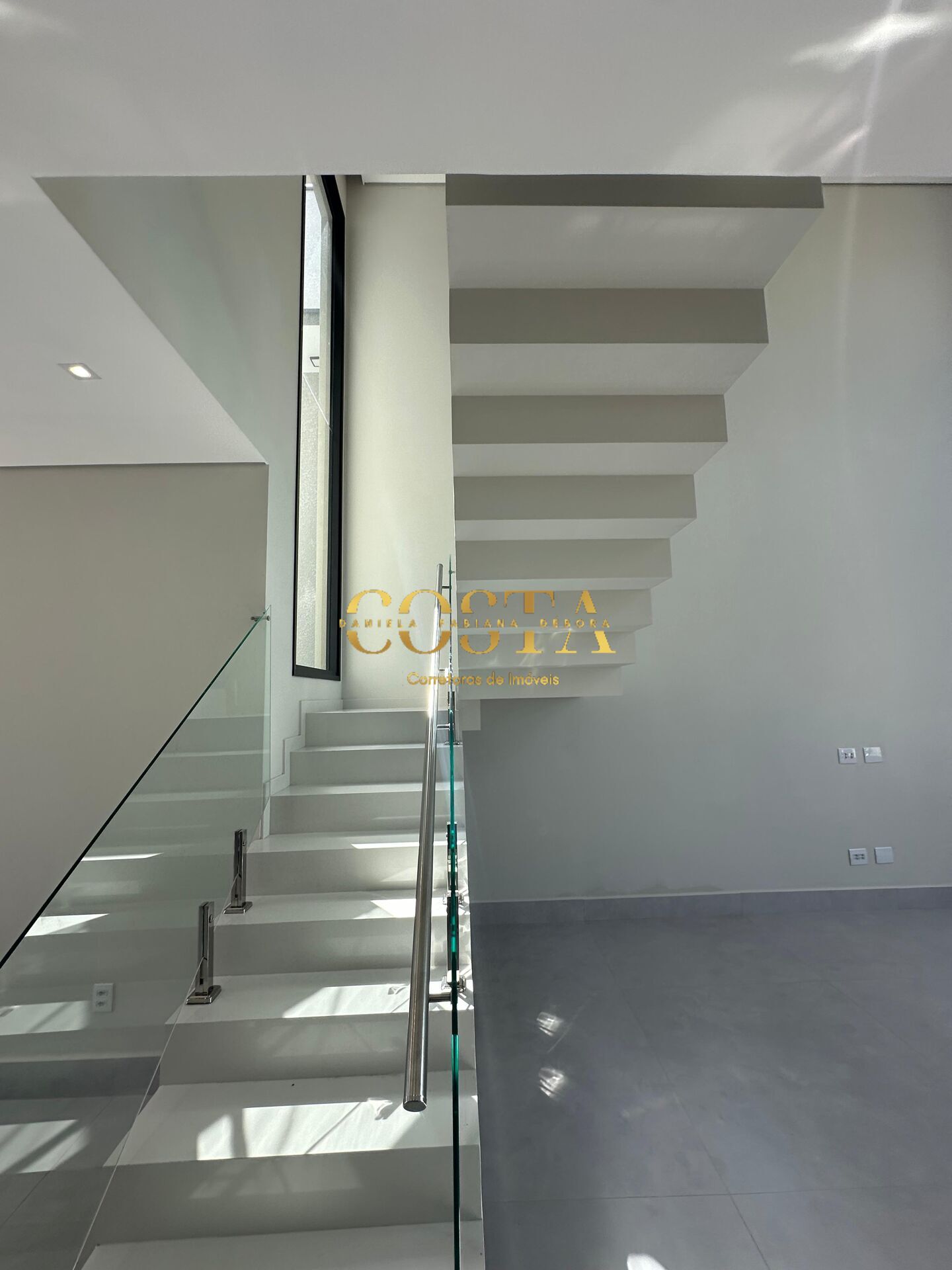 Casa à venda com 3 quartos, 191m² - Foto 17