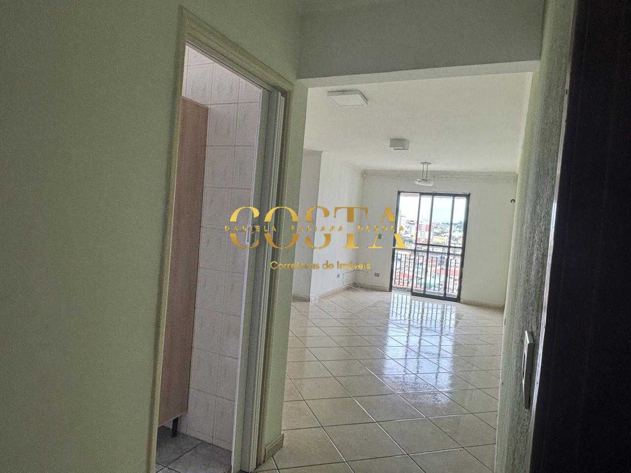 Apartamento à venda com 2 quartos, 70m² - Foto 1