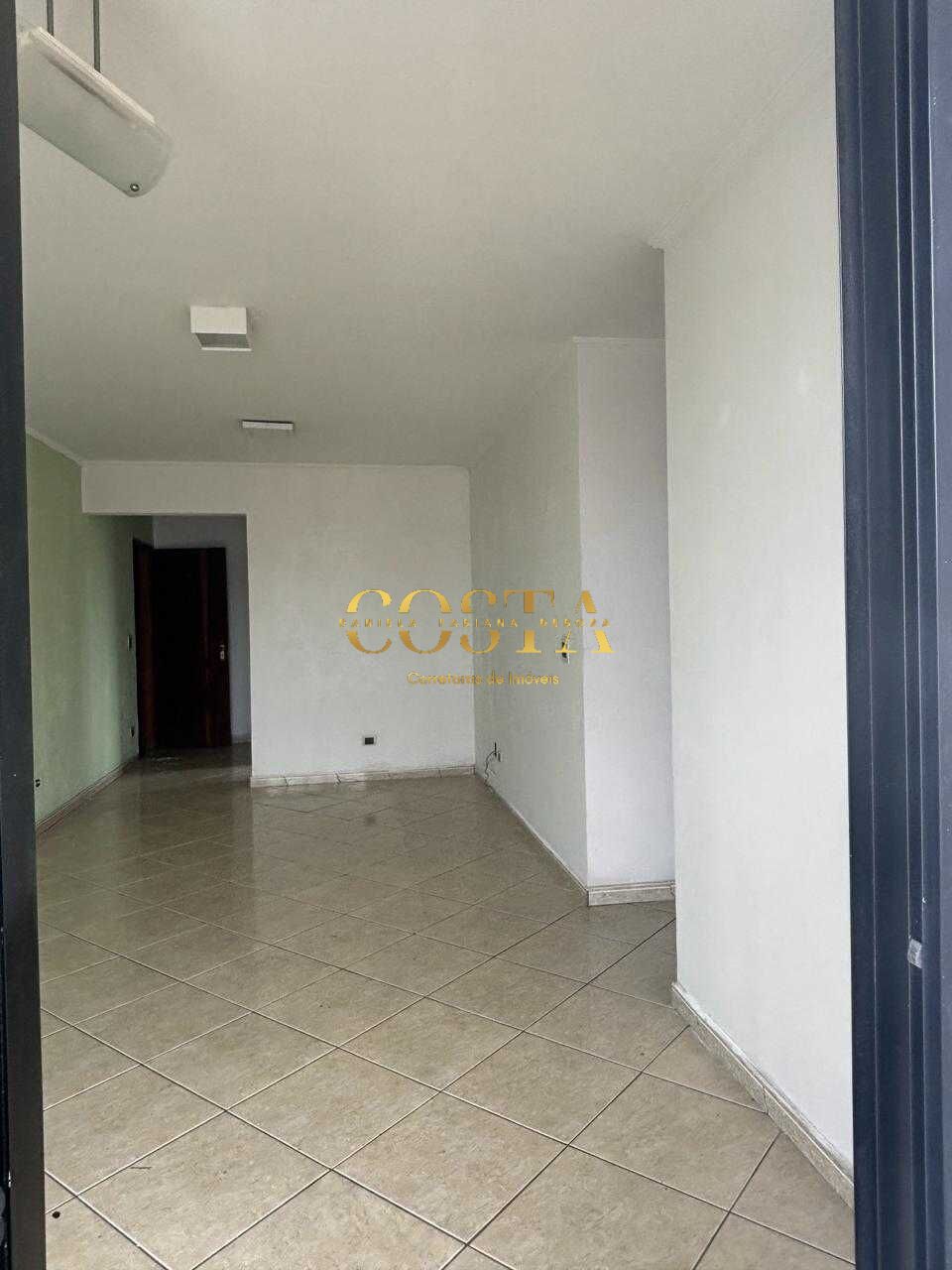 Apartamento à venda com 2 quartos, 70m² - Foto 3