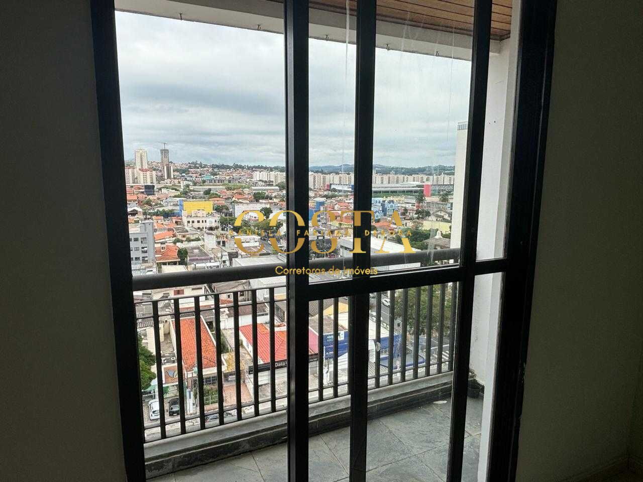 Apartamento à venda com 2 quartos, 70m² - Foto 4