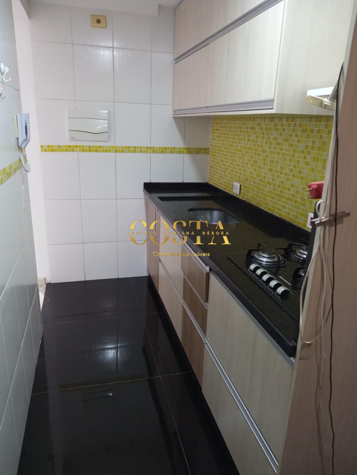 Apartamento à venda com 3 quartos, 66m² - Foto 4