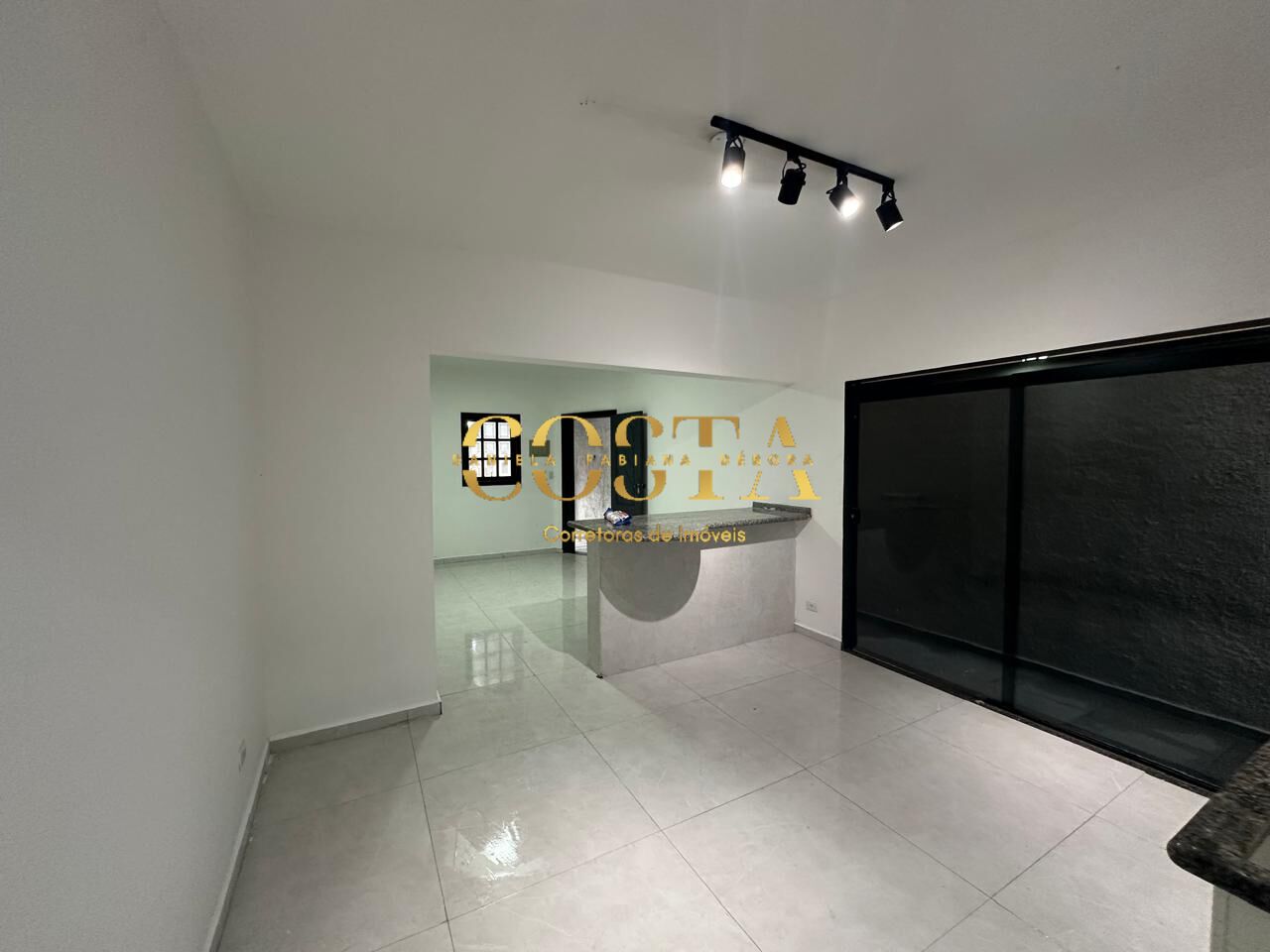 Casa à venda com 3 quartos, 128m² - Foto 6