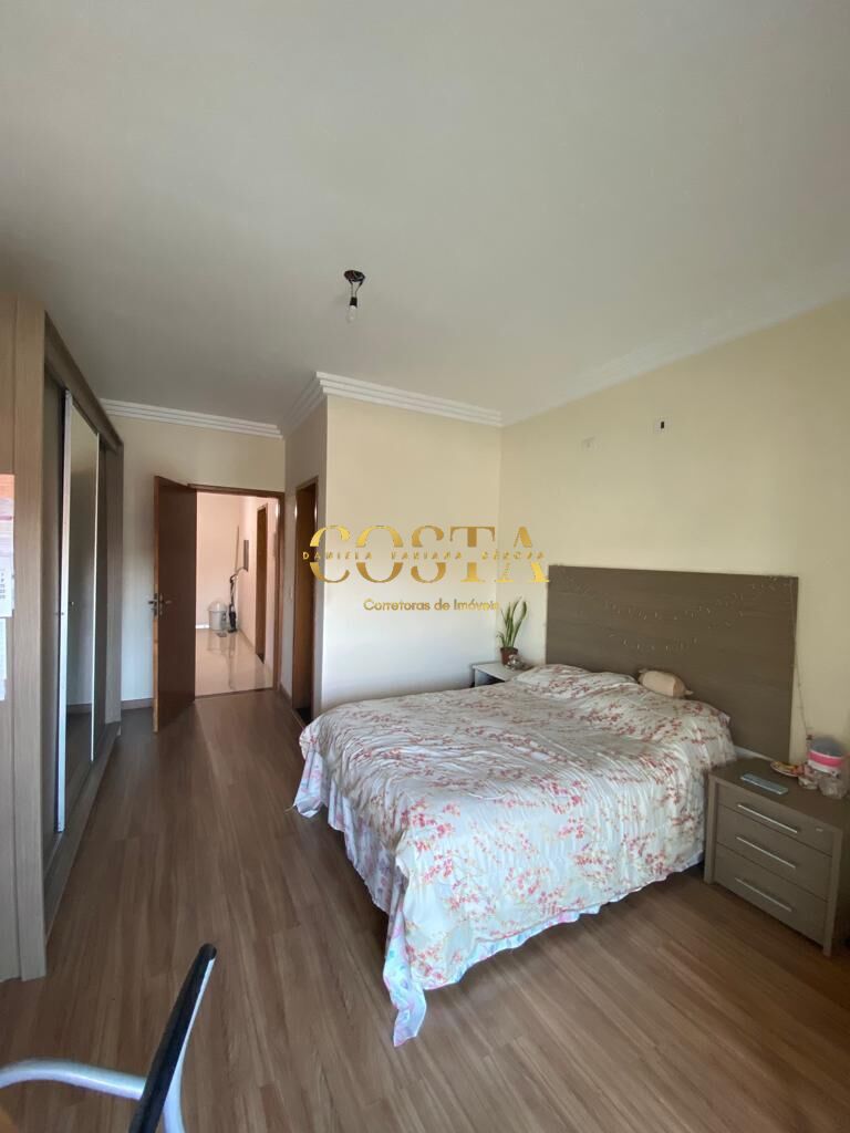 Sobrado à venda com 3 quartos, 180m² - Foto 12