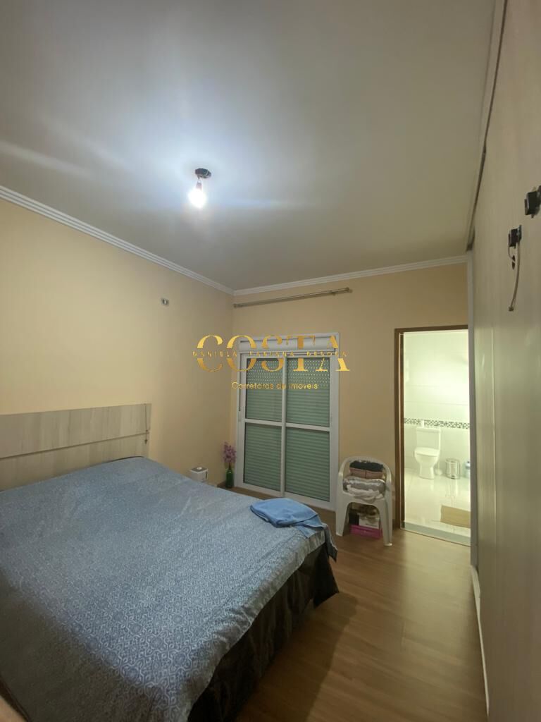 Sobrado à venda com 3 quartos, 180m² - Foto 17