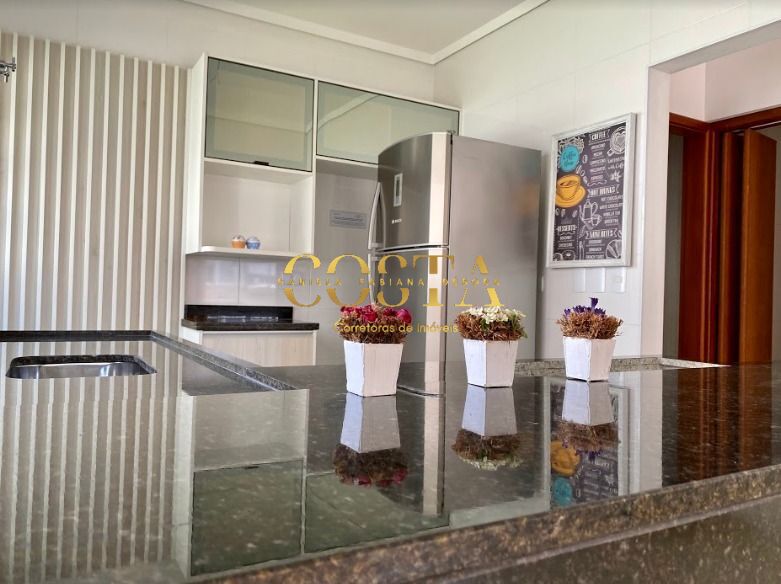 Sobrado à venda com 4 quartos, 126m² - Foto 13