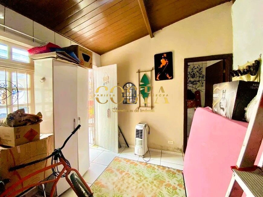 Casa à venda com 2 quartos, 94m² - Foto 27