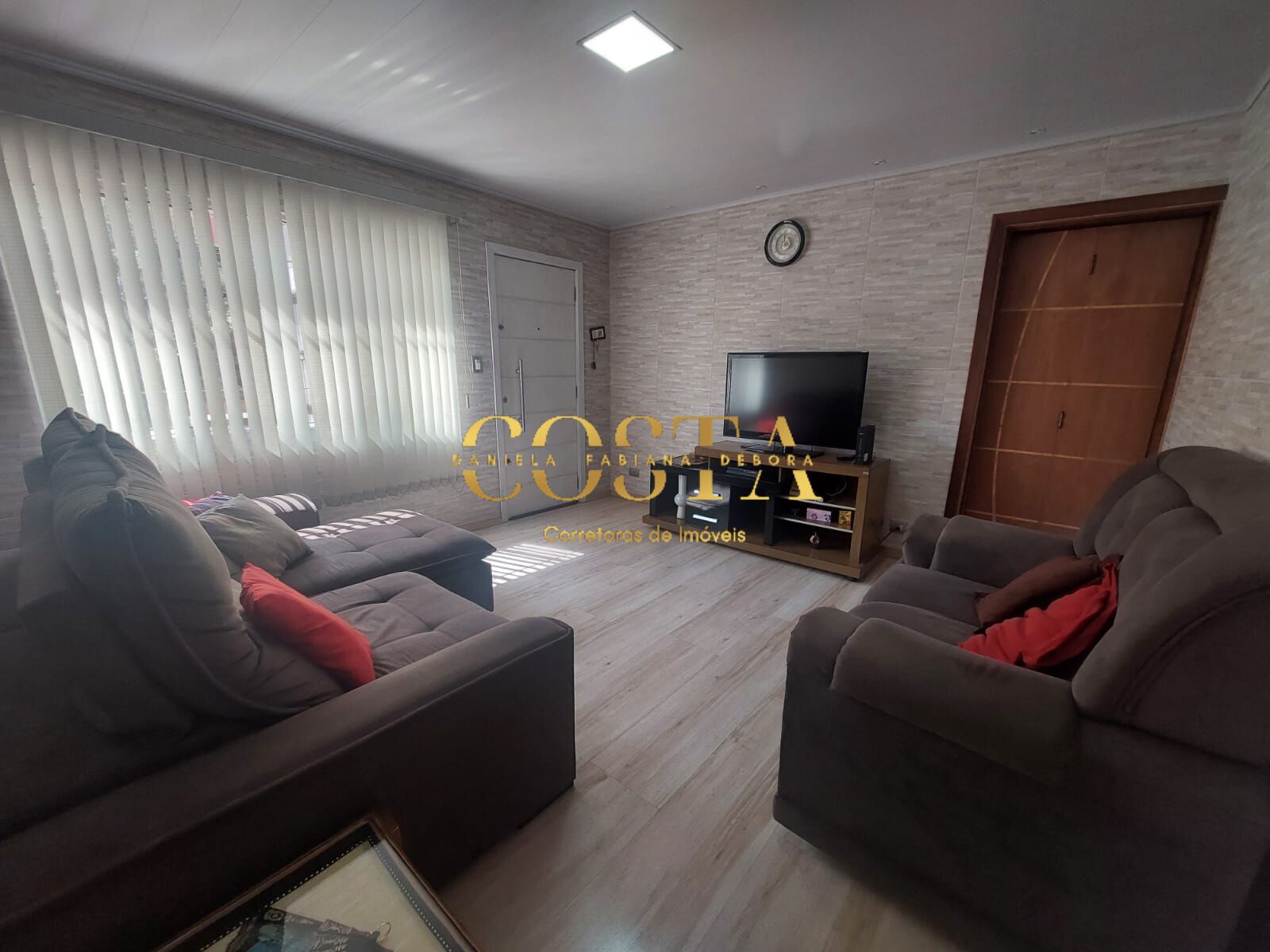 Casa à venda com 2 quartos, 180m² - Foto 16