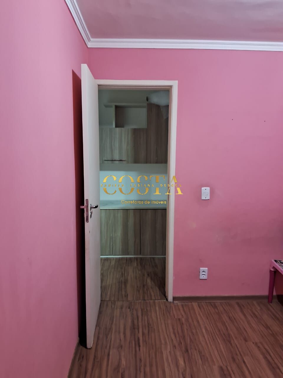 Apartamento à venda com 2 quartos, 45m² - Foto 32