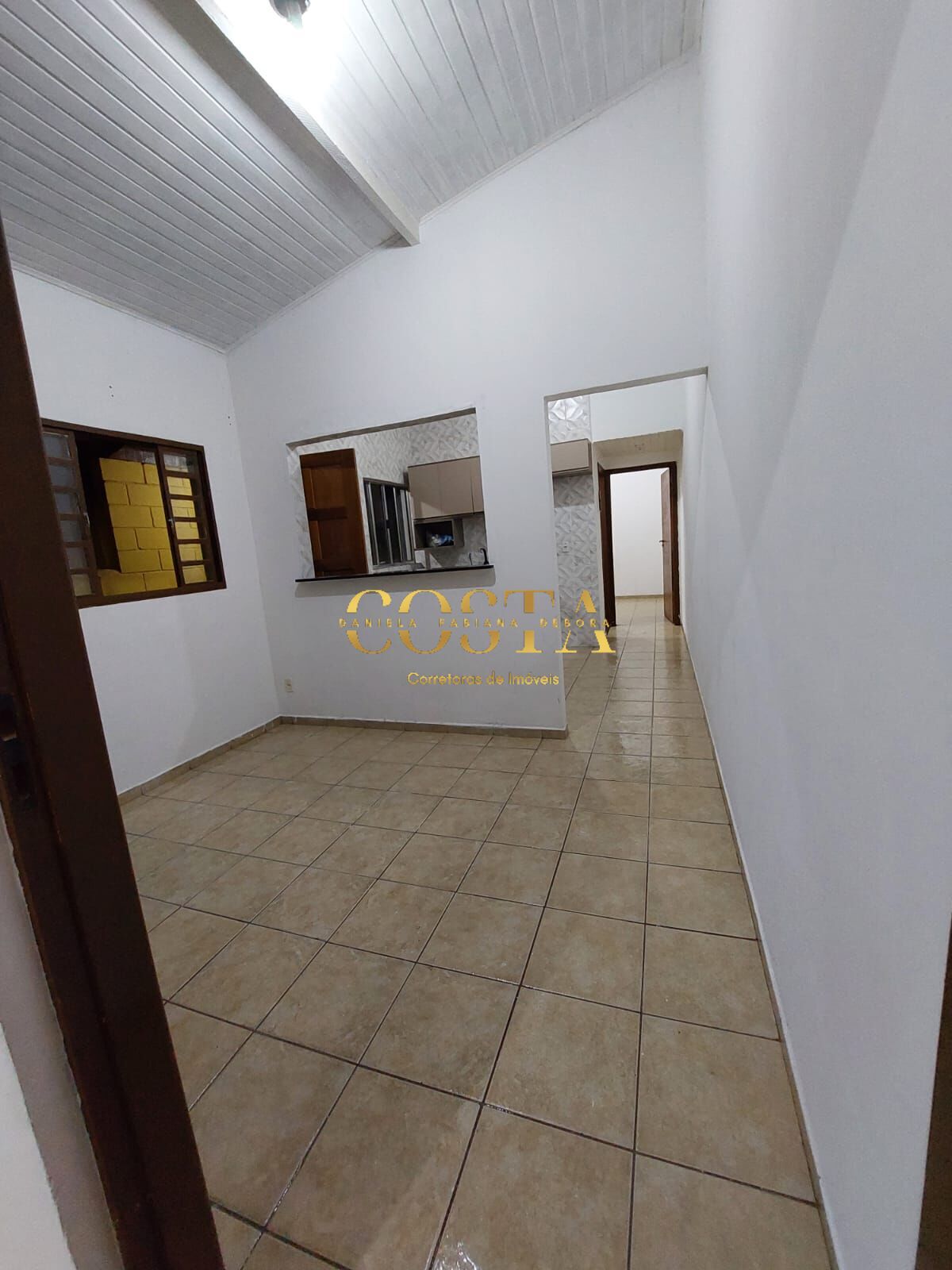 Casa à venda com 2 quartos, 65m² - Foto 5