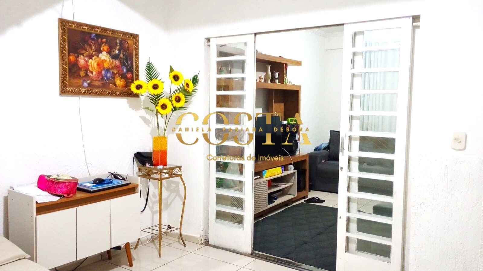 Sobrado à venda com 3 quartos, 237m² - Foto 3