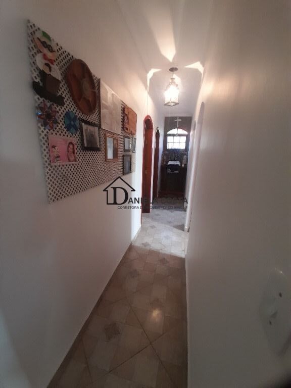 Casa à venda com 3 quartos, 177m² - Foto 18