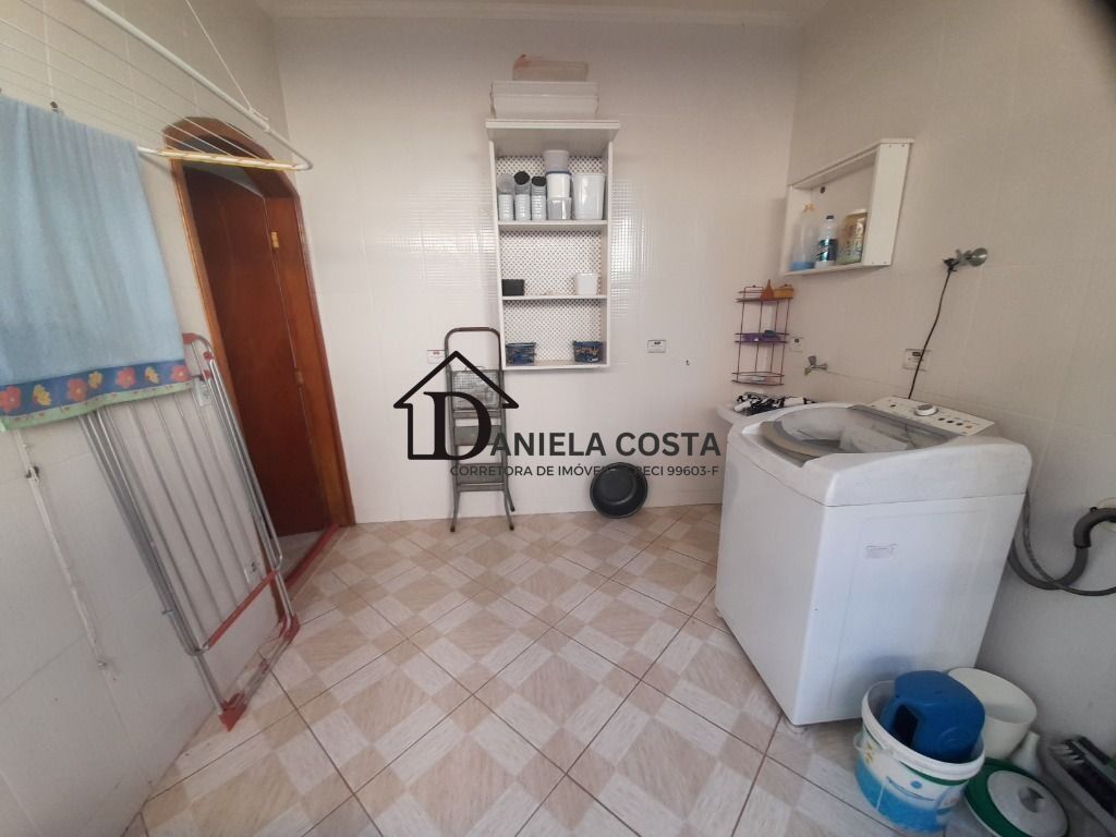 Casa à venda com 3 quartos, 177m² - Foto 30