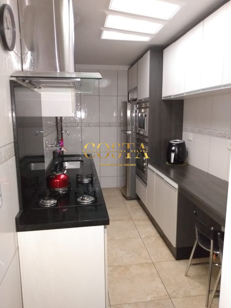 Casa à venda com 2 quartos, 59m² - Foto 6