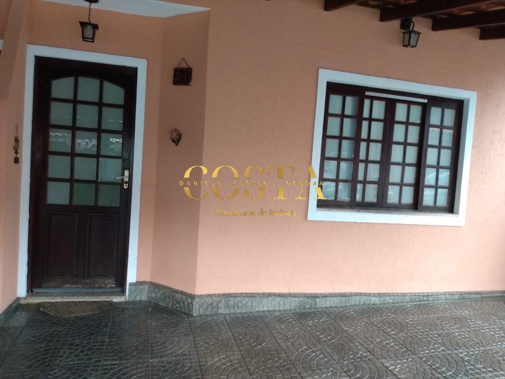Casa à venda com 2 quartos, 59m² - Foto 2