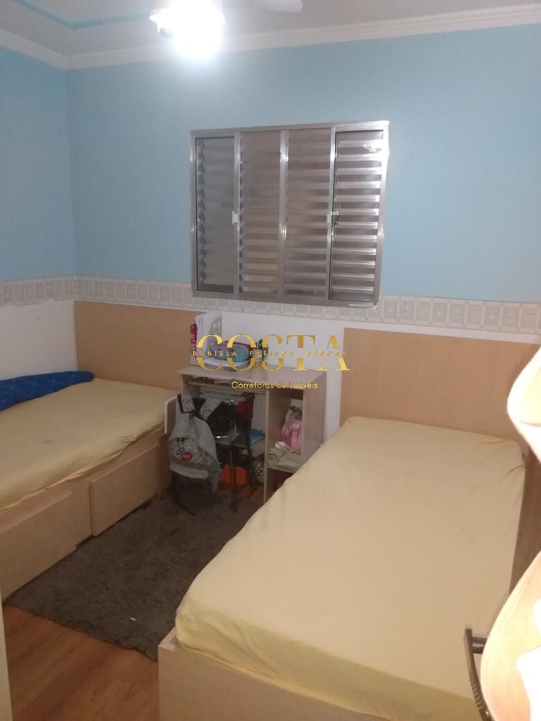Casa à venda com 2 quartos, 59m² - Foto 9