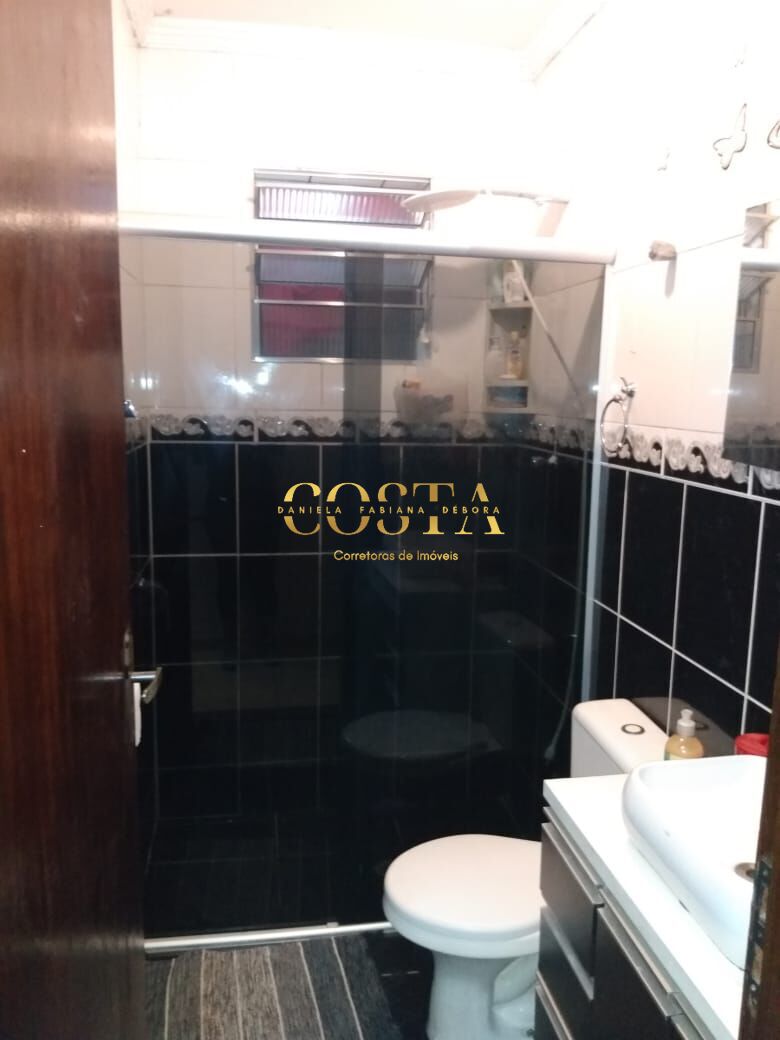 Casa à venda com 2 quartos, 59m² - Foto 10