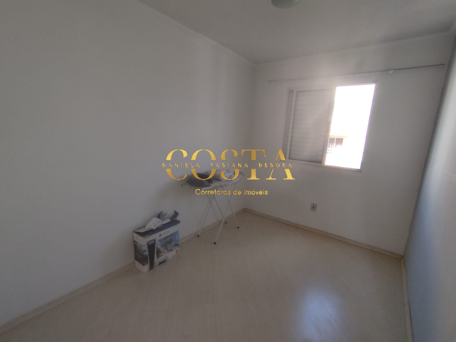 Apartamento à venda com 3 quartos, 64m² - Foto 9