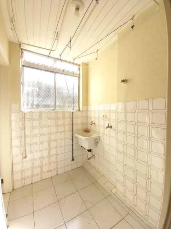 Apartamento para alugar com 3 quartos, 74m² - Foto 4