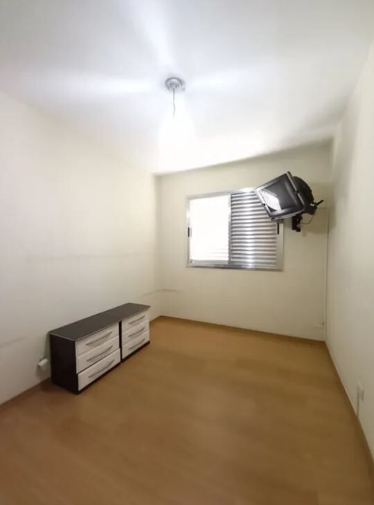 Apartamento para alugar com 3 quartos, 74m² - Foto 8