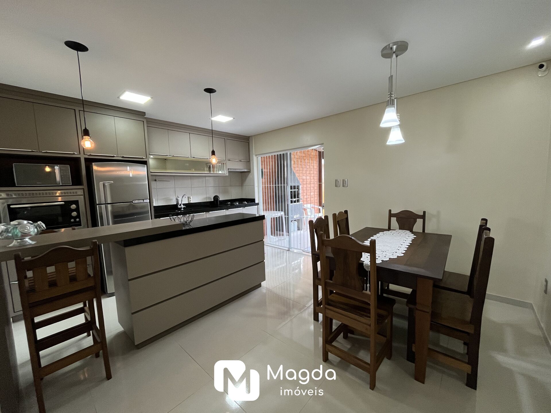 Sobrado de 3 quartos, 147m² no bairro Velha Central, em Blumenau | Eu Corretor