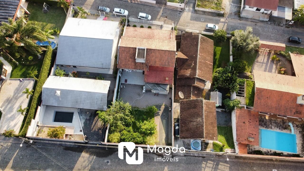 Casa de 3 quartos, 261m² no bairro Velha, em Blumenau | Eu Corretor
