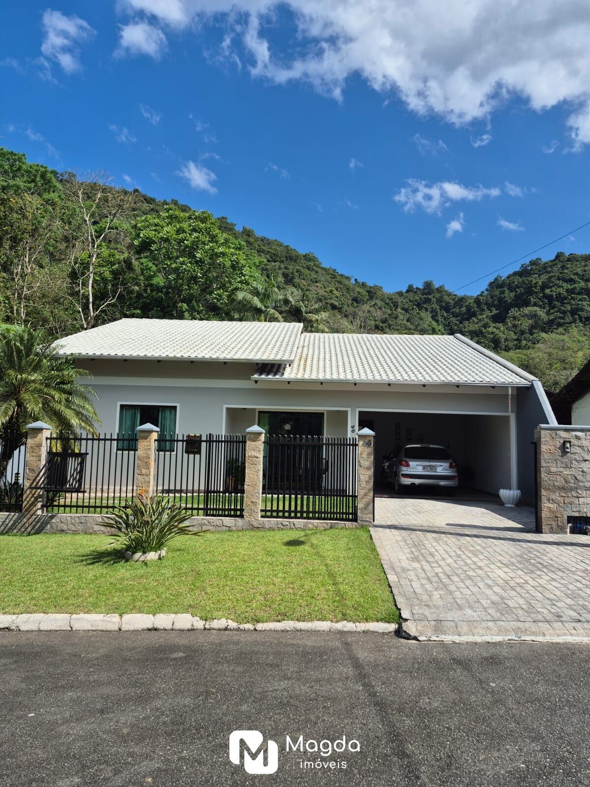 Casa de 3 quartos, 180m² no bairro Velha Central, em Blumenau | Eu Corretor