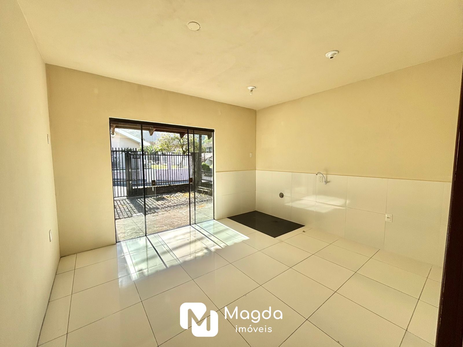 Casa de 1 quarto, no bairro Velha Central, em Blumenau | Eu Corretor
