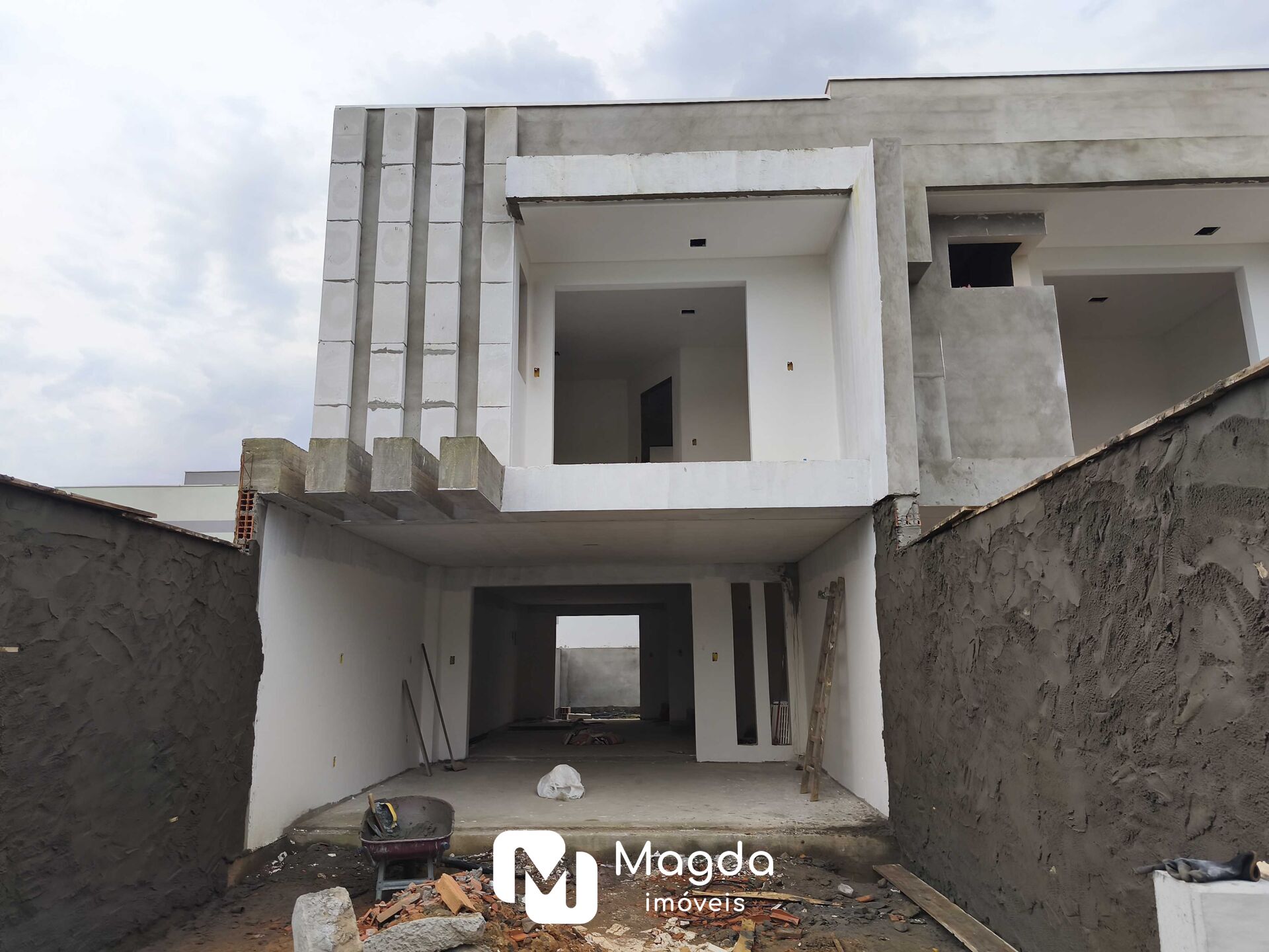 Sobrado de 3 quartos, 127m² no bairro Velha Central, em Blumenau | Eu Corretor