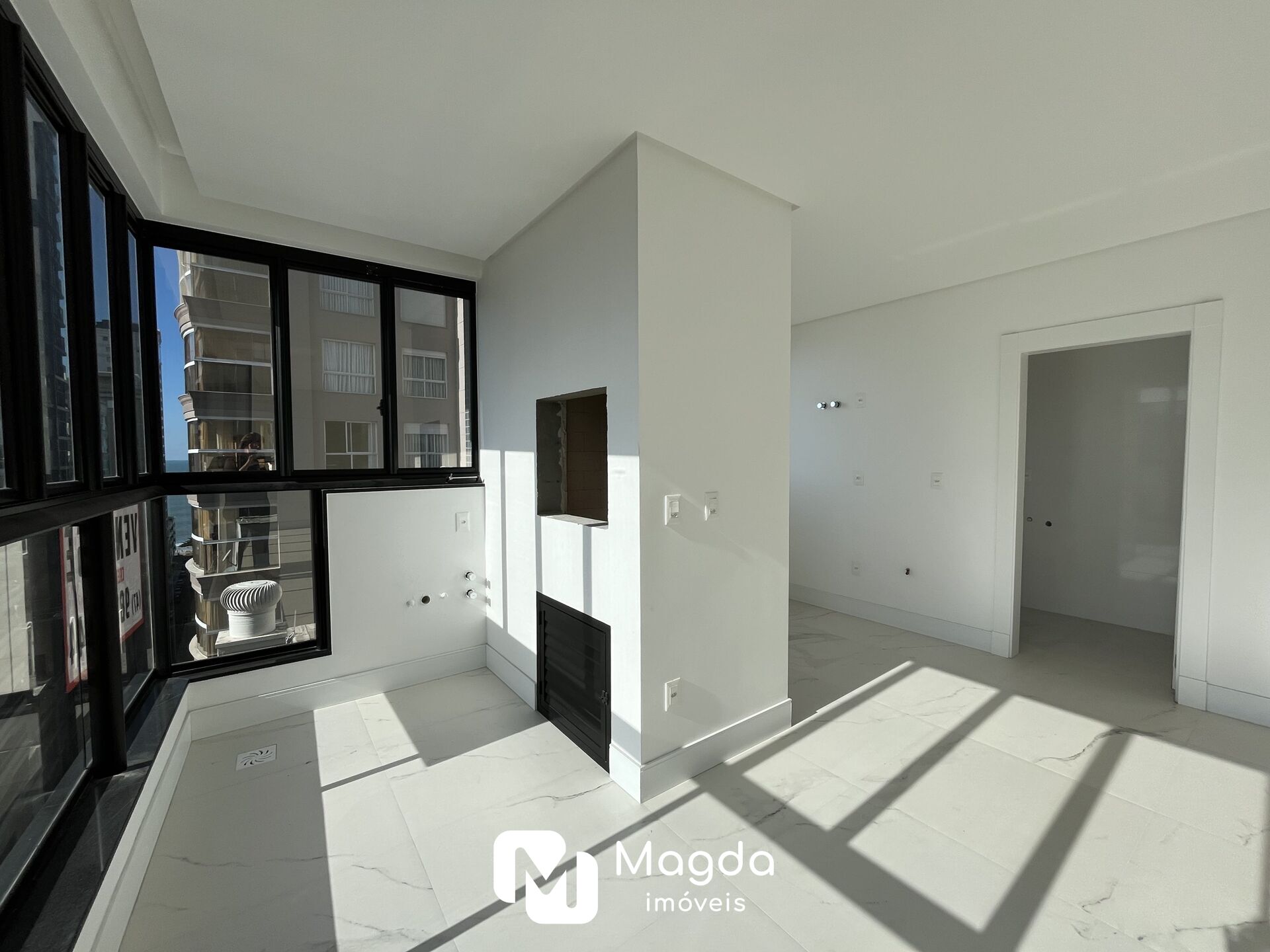 Apartamento de 3 quartos, 127m² no bairro Meia Praia, em Itapema | Eu Corretor