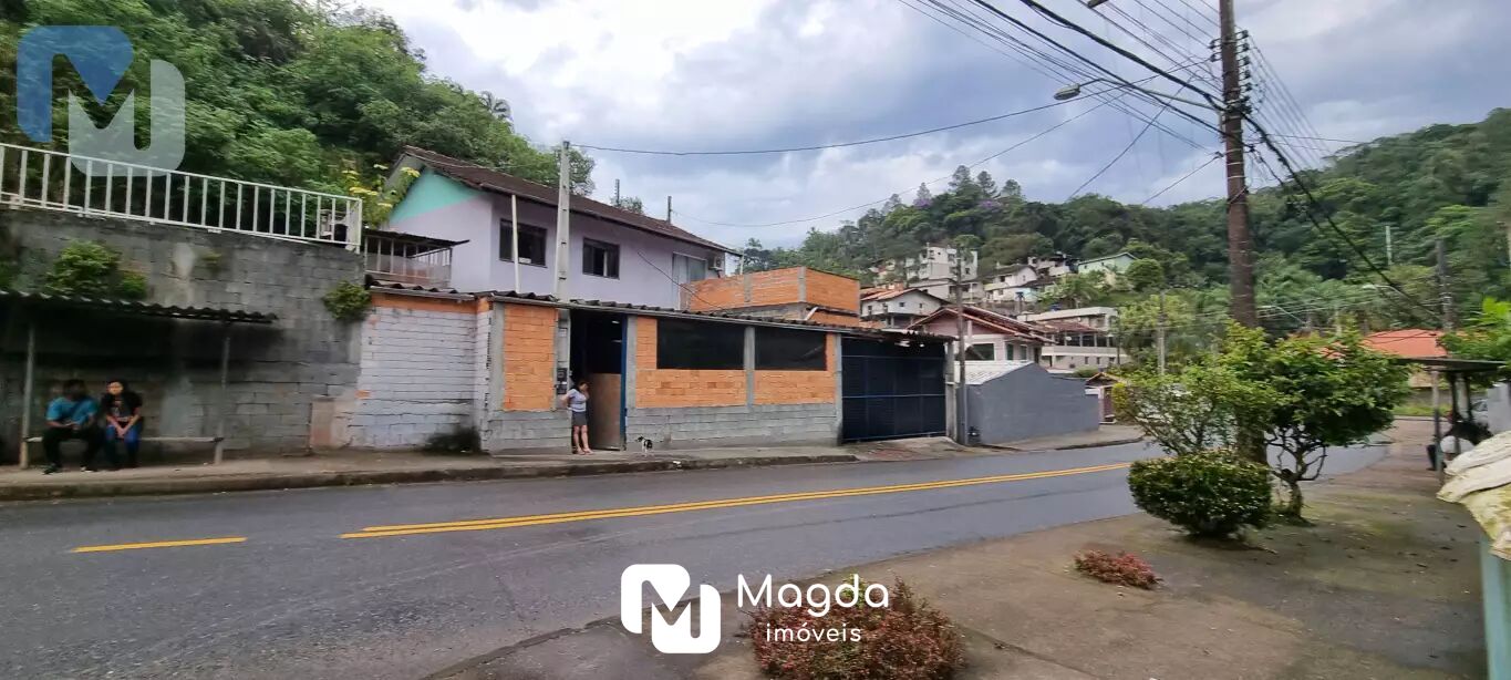 Casa de 3 quartos, 300m² no bairro Nova Esperança, em Blumenau | Eu Corretor