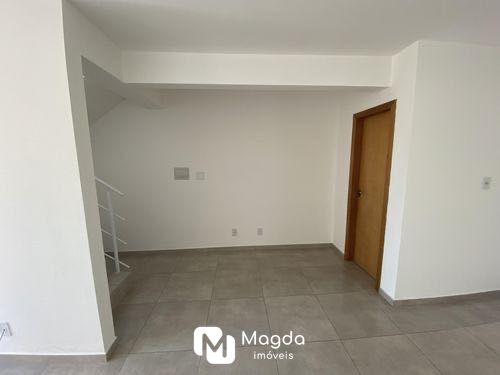 Sobrado de 2 quartos, 68m² no bairro Fortaleza Alta, em Blumenau | Eu Corretor