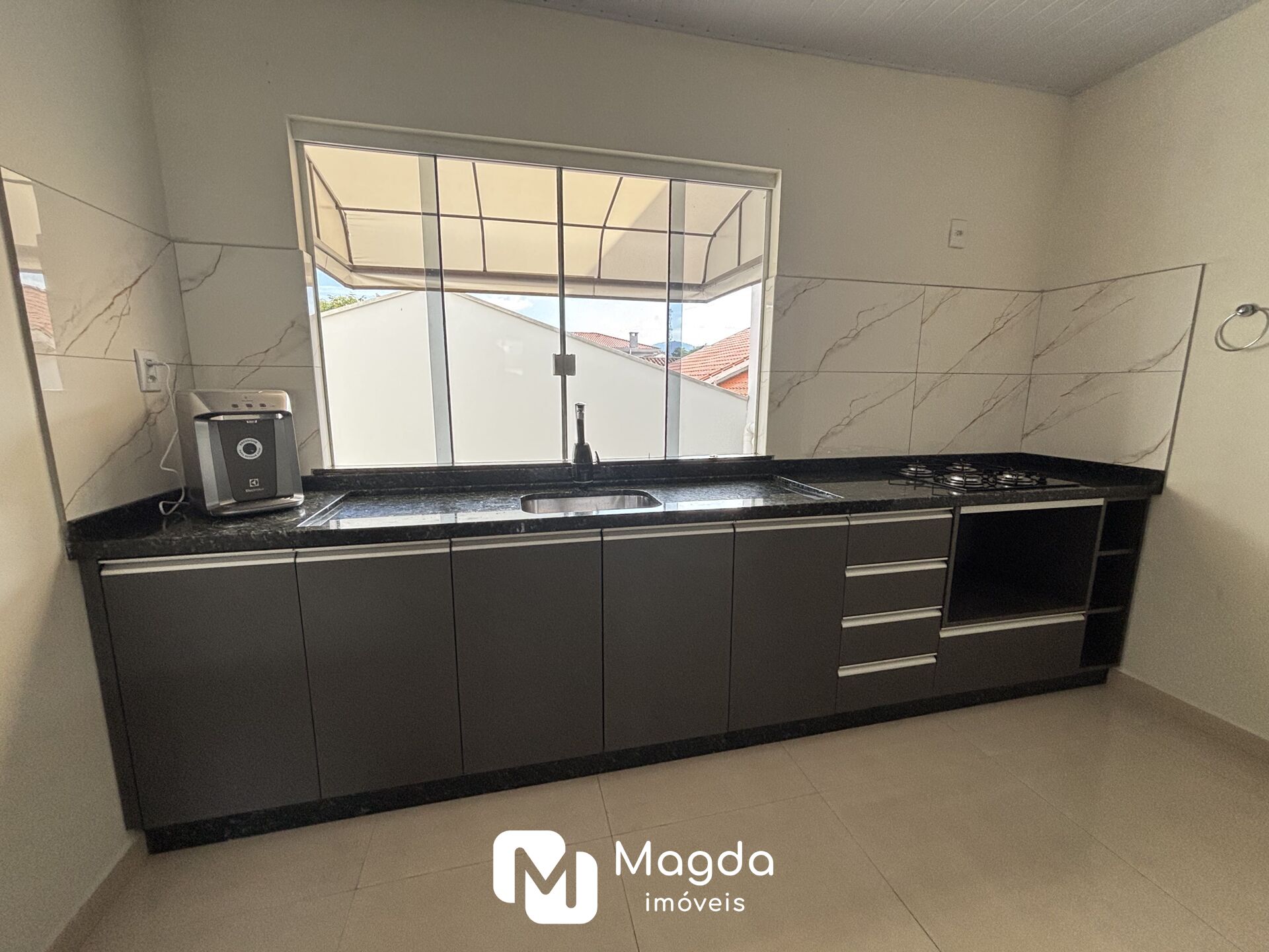 Apartamento para alugar no bairro Água Verde - Blumenau/SC - foto 1