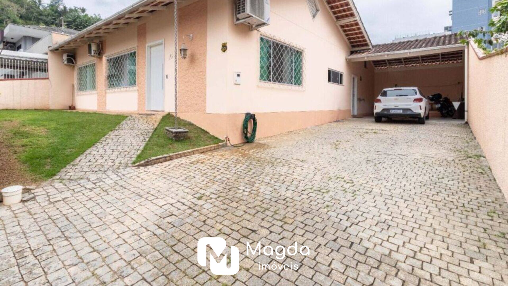 Casa de 3 quartos, 160m² no bairro Centro, em Blumenau | Eu Corretor