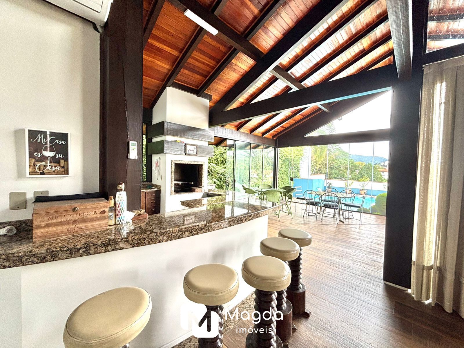 Casa de 6 quartos, 368m² no bairro Velha, em Blumenau | Eu Corretor